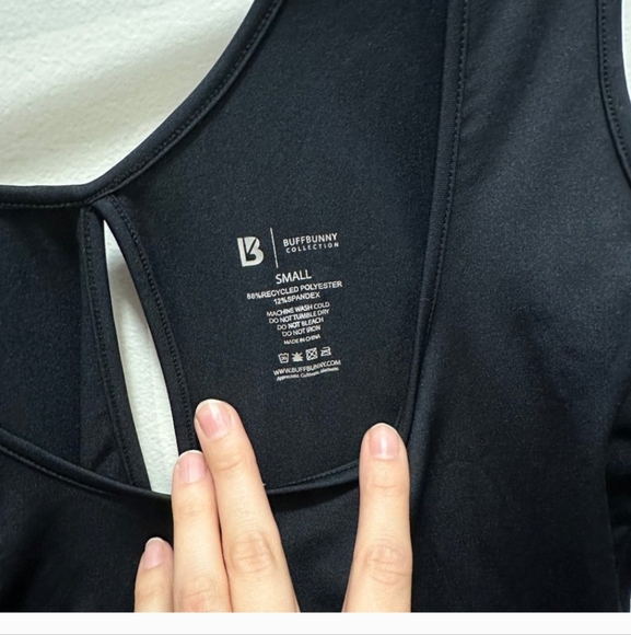 Buff bunny tank - Picture 3 of 3